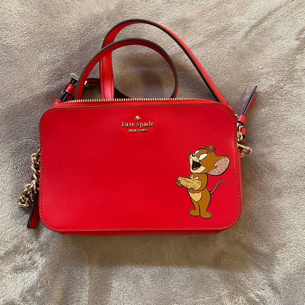 Iconic Tom & Jerry Limited Edition cross body clutch!